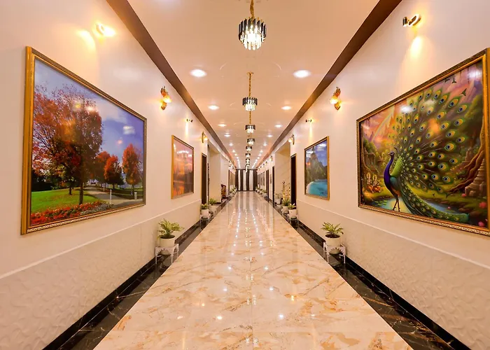 Crown Pavilion Resort