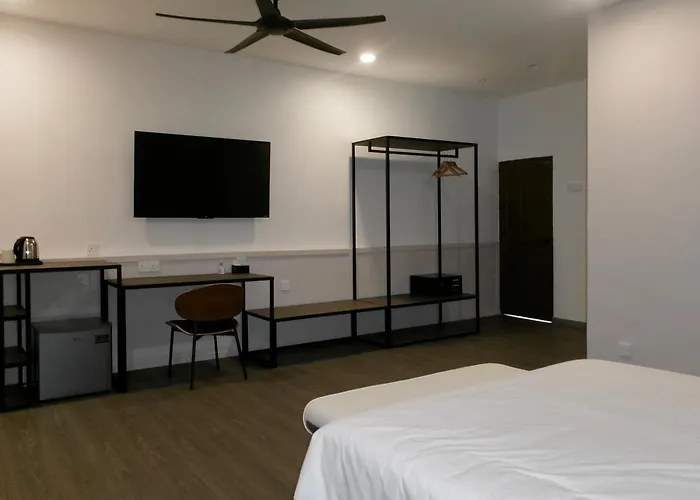 Sea View Hotel And Holiday Resort