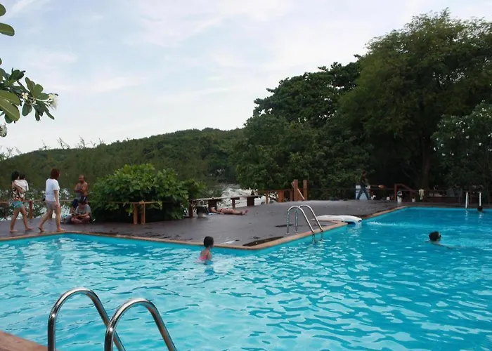 Samet Ville Resort