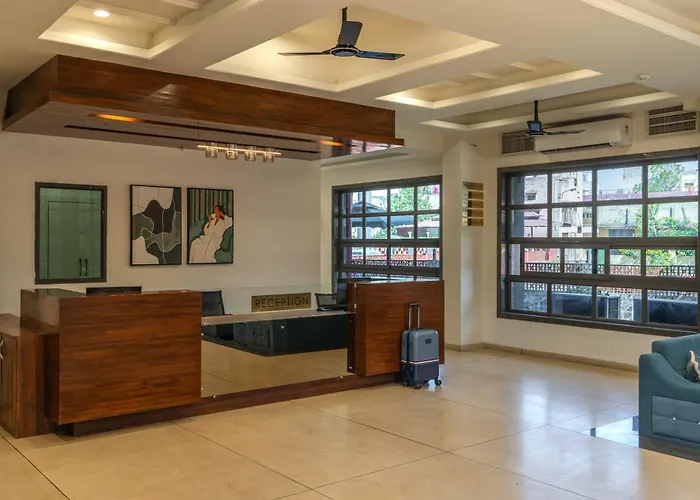 Perfectstayz Premium Udaipur By The Lake