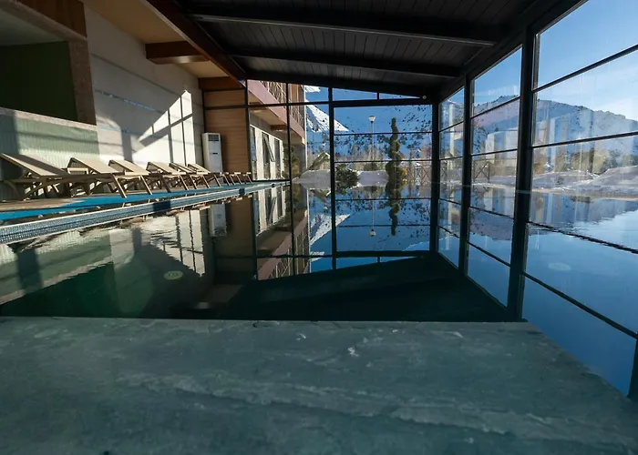 Zafaron Premium Hotel