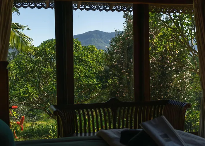 Silk Pavilions Glamping