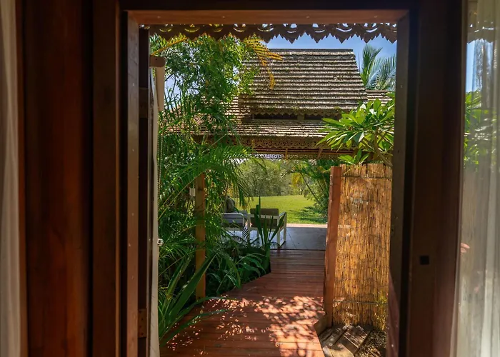 Silk Pavilions Glamping