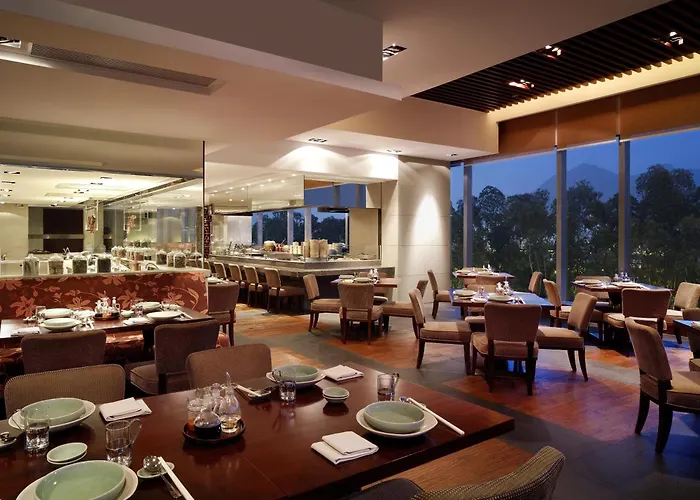Hyatt Regency Hong Kong, Sha Tin