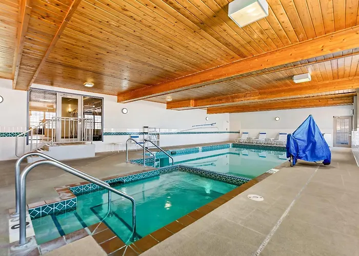 Country Inn & Suites By Radisson Kenosha - Pleasant Prairie