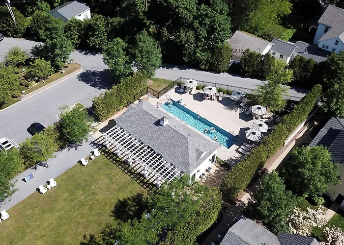 Kimpton Taconic Hotel By Ihg