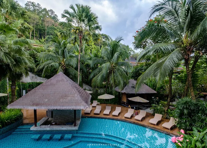 Hula Hula Resort L Truly Tropical And Fun Wellness