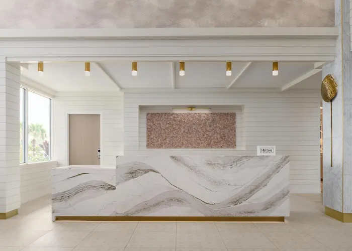 Doubletree Beach Resort By Hilton Tampa Bay - North Redington Beach