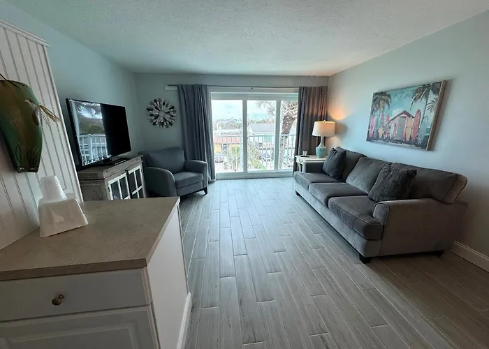 Tuckaway Shores Resort