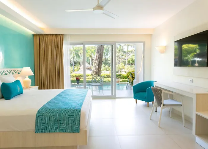 Tamarindo Beach Resorts