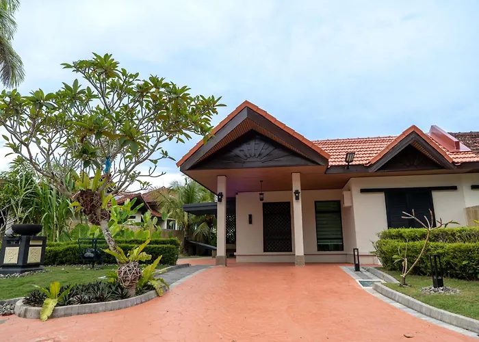 Sabah Beach Villas & Suites