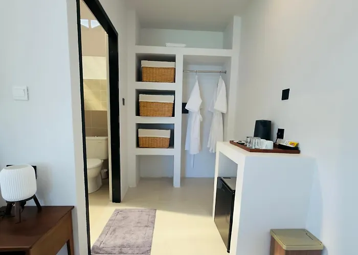 Maleo Moyo Hotel & Dive Resort
