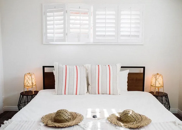 The Good House- Hot Spring Hideaway