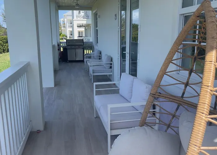 Palm Cay Marina, Resort & Spa