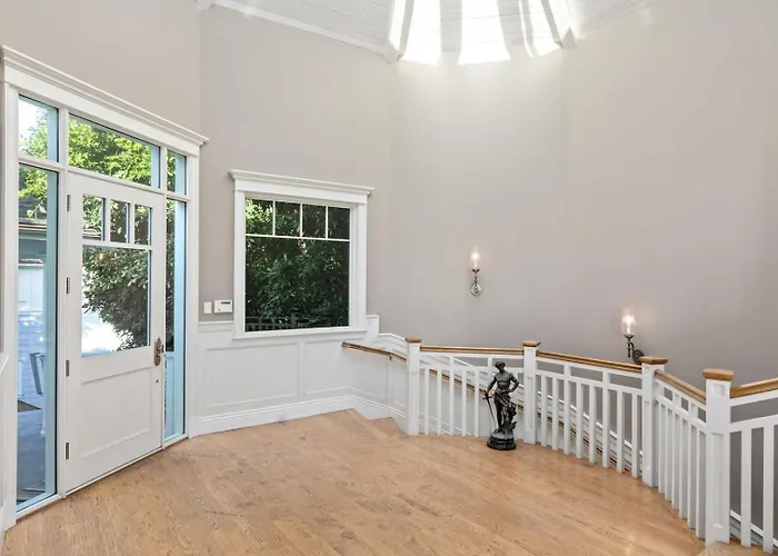 Malibu Dunes By Fieldtrip Expansive Hamptons-Style Estate W Private Beach Backyard