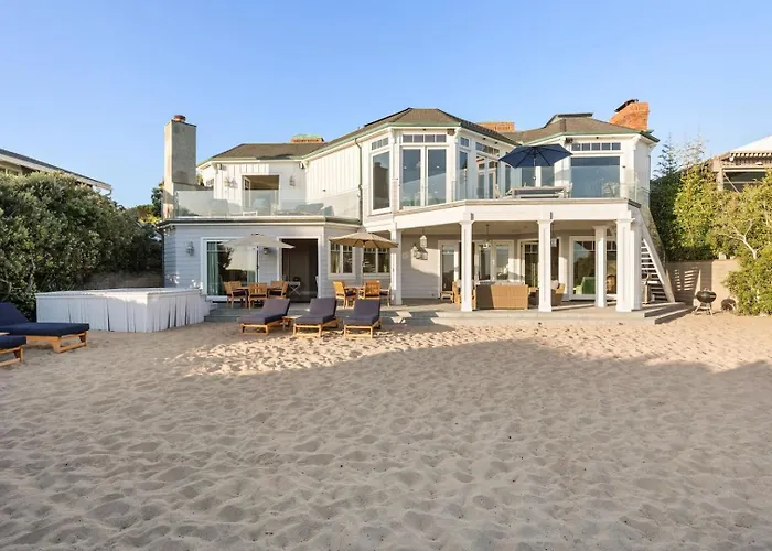 Malibu Dunes By Fieldtrip Expansive Hamptons-Style Estate W Private Beach Backyard