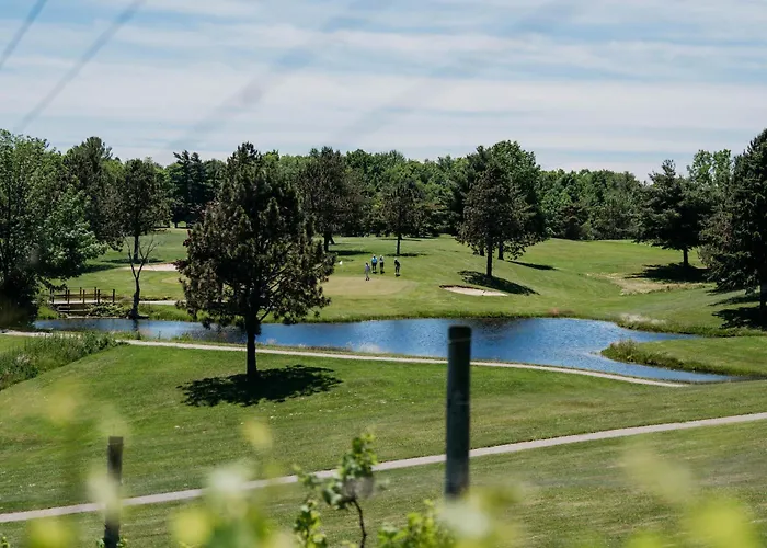 Lakeview Hills Golf & Resort