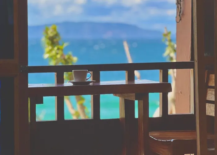 D Mountain Beach Resort - Beachfront