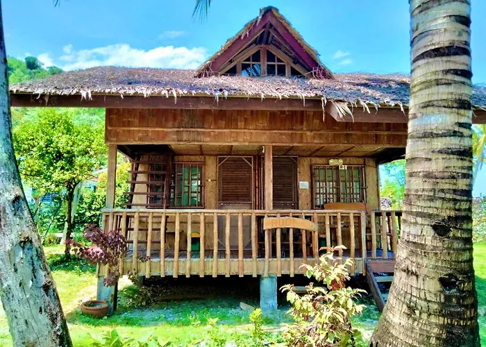 D Mountain Beach Resort - Beachfront