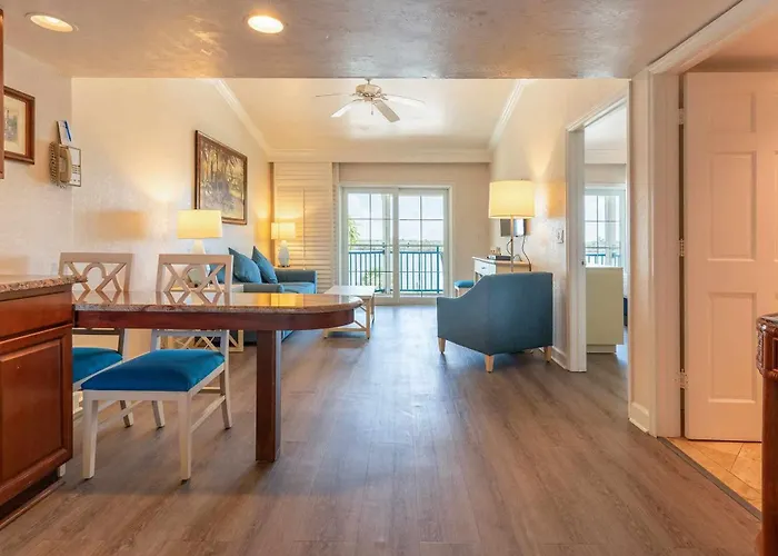 Tween Waters Island Resort & Spa