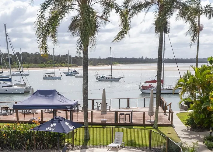 Comfort Resort Waters Edge
