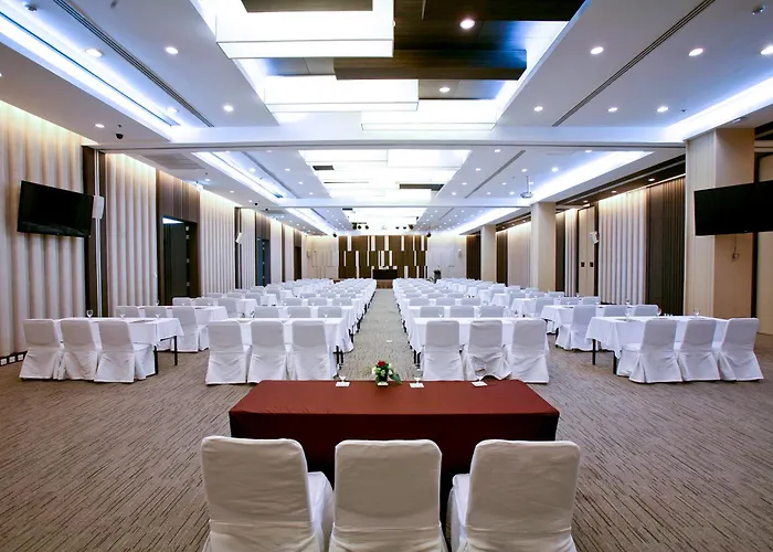 Classic Kameo Hotel & Serviced Apartment, Rayong
