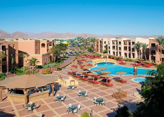 Charmillion Club Aquapark