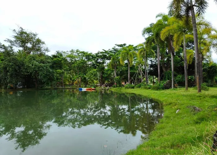 Phukasa Valley Maesot -Wellness Resort