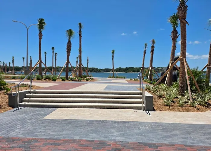 Quality Inn & Suites Gulf Breeze Bayside Near Pensacola Beach