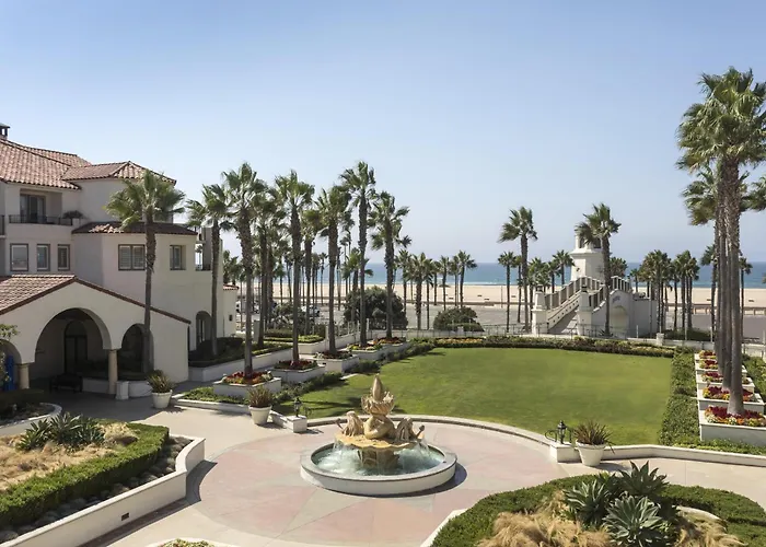 Family resorts in Huntington Beach
