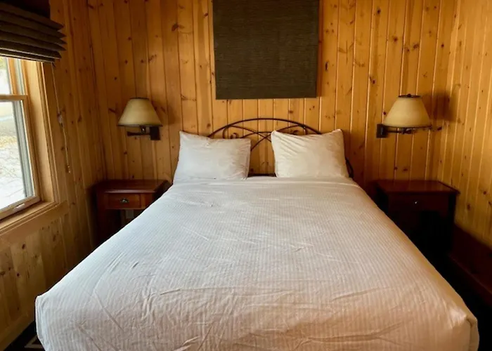 Sun Mountain Lodge
