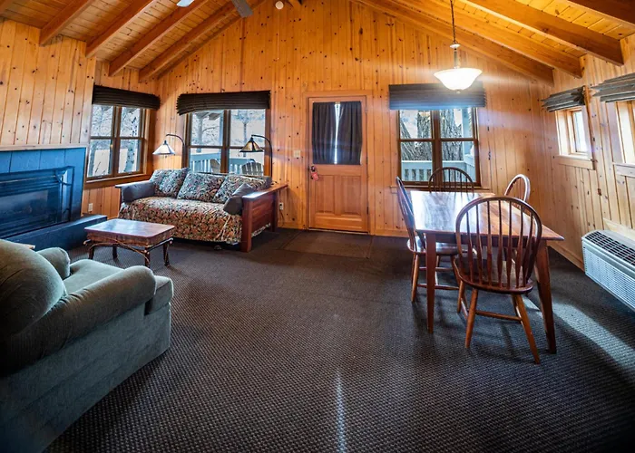 Sun Mountain Lodge