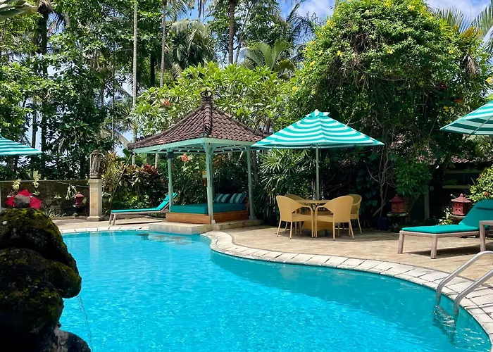 Candi Dasa (Bali) Beach Resorts