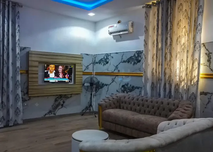 Royal Modak Resort & Hotel