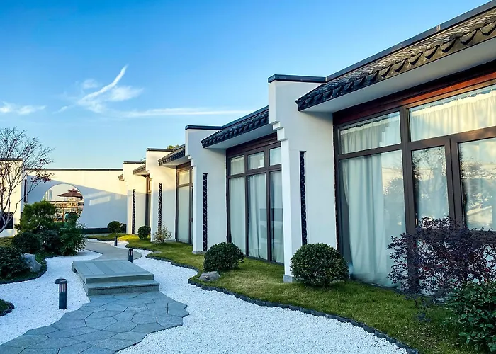褀悦西湖文化酒店杭州西湖湖滨银泰店