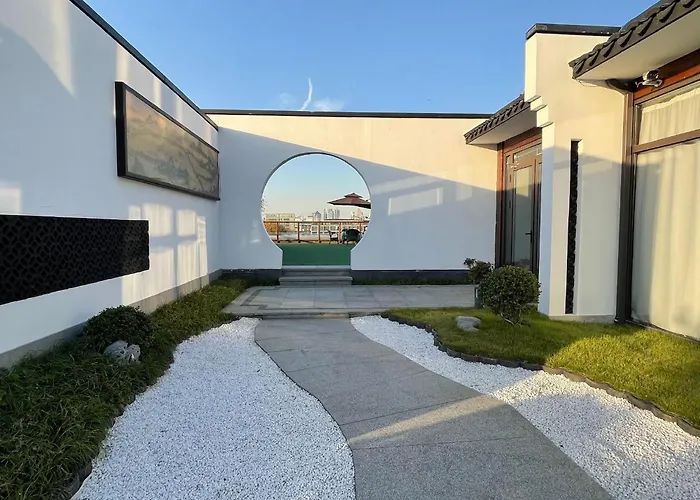 褀悦西湖文化酒店杭州西湖湖滨银泰店