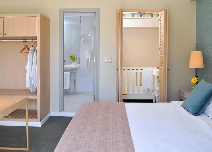 Stratos Hotel Athens, Vassilicos House Of Hospitality
