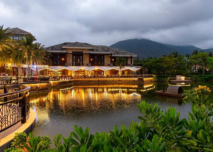 Grand Metropark Villa Resort Sanya Yalong Bay