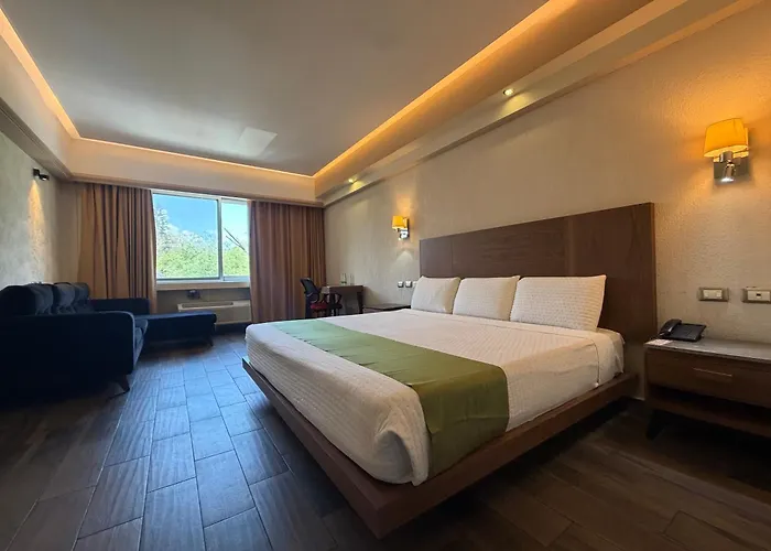 Hotel Diana Del Bosque By Dot Urban