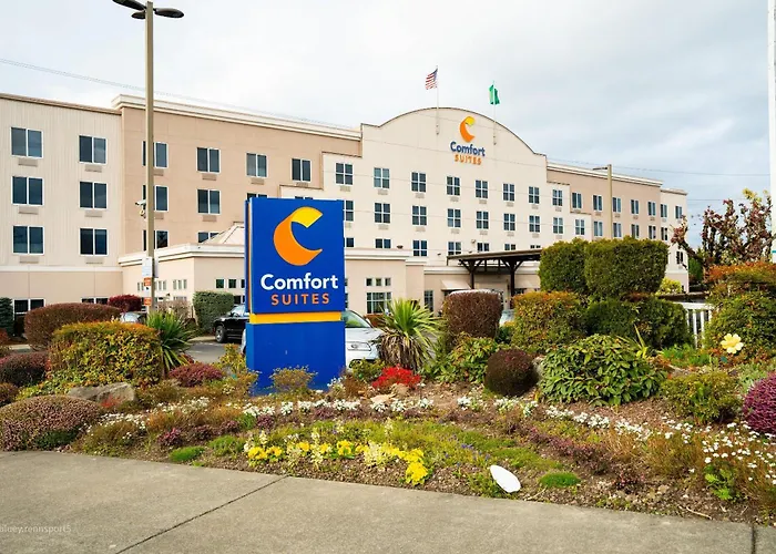 Comfort Suites Airport Tukwila Seattle