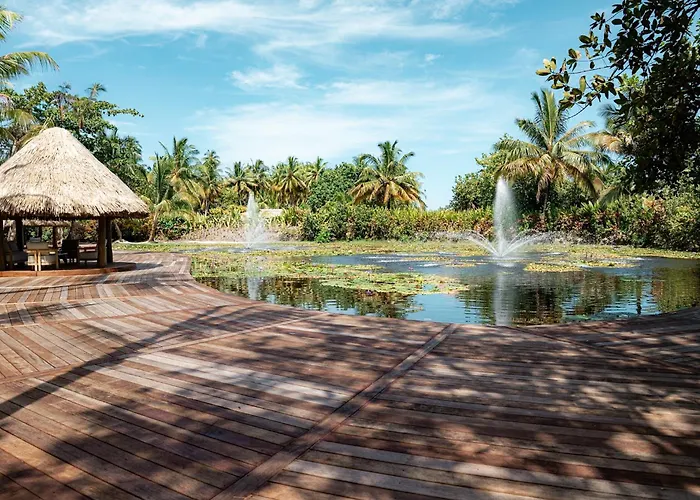 Le Taha'A By Pearl Resorts