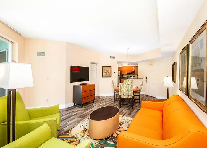 Mizner Place At Weston Town Center, Fort Lauderdale