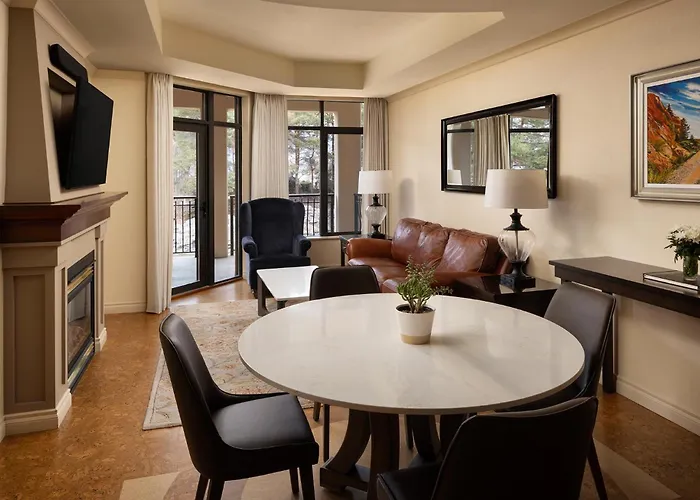 The Royal Kelowna - Bellstar Hotels & Resorts