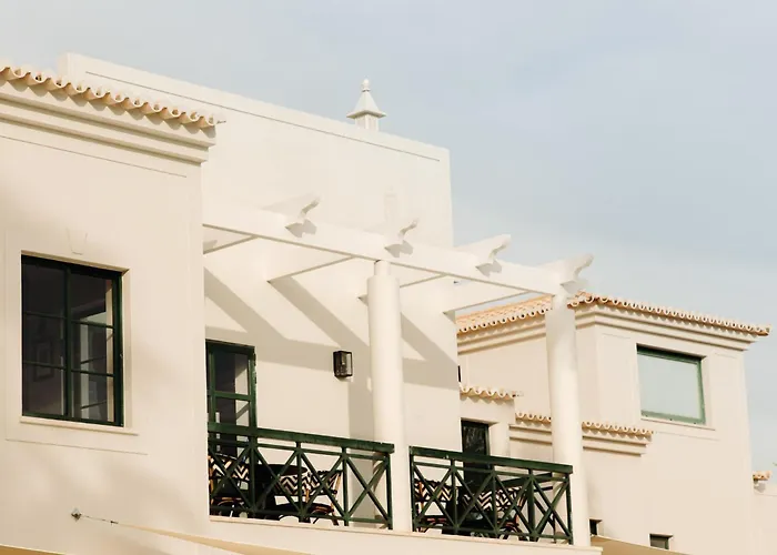 Vale D'El Rei Hotel & Villas