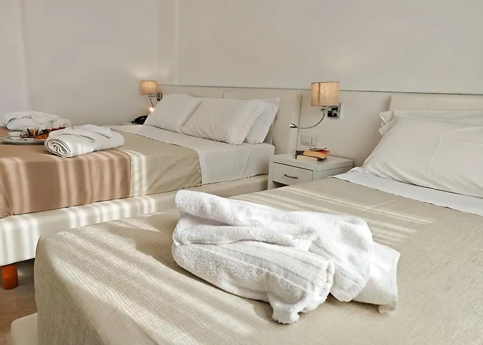 Resort Rocca Di Vadaro - Seafront Suites, Rooms & Apartments