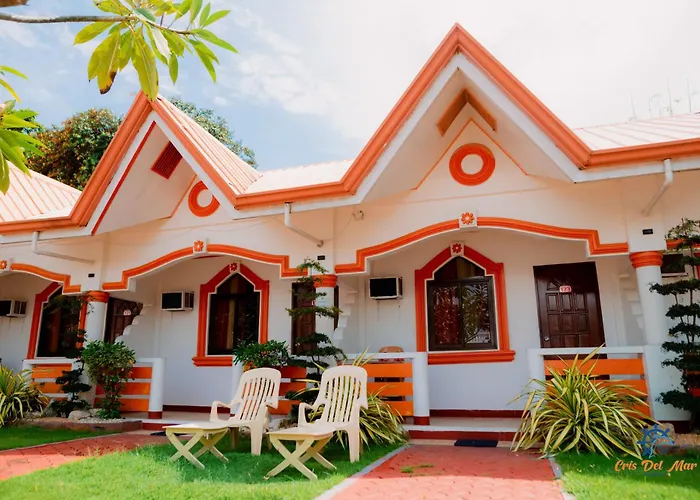 Cris Del Mar Resort