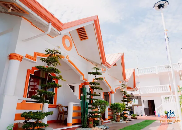 Cris Del Mar Resort