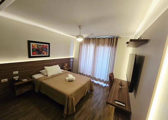 Hotel La Colina