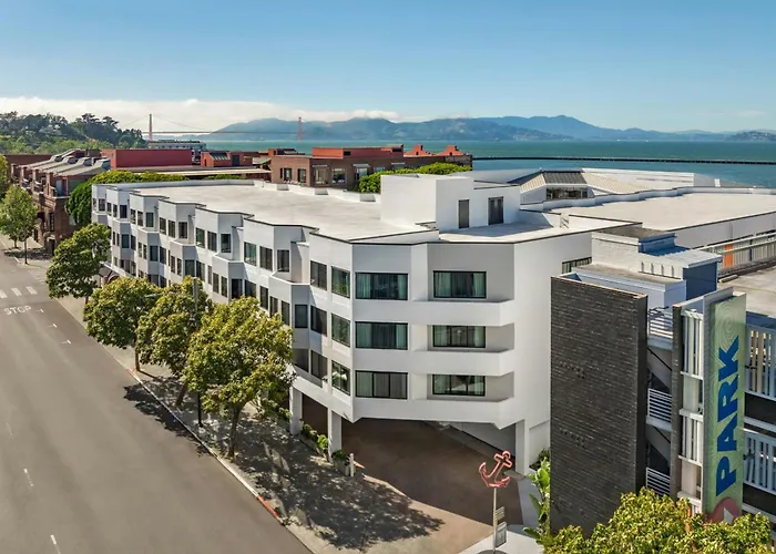 Courtyard By Marriott Fishermans Wharf