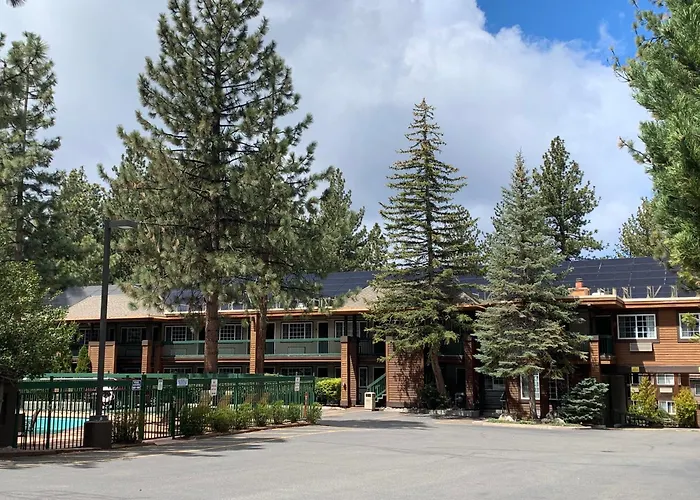 Himark Hotel
